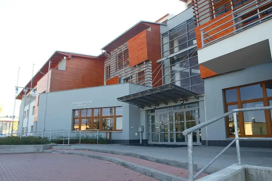Gymnázium Zlín - Lesní čtvrť